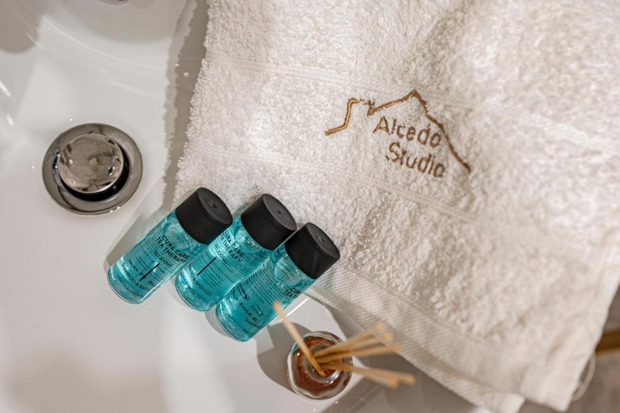 Alcedo Studio Волос Экстерьер фото